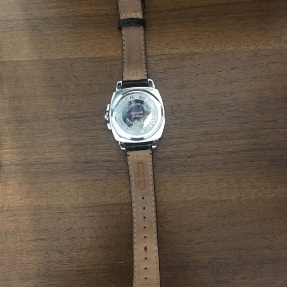 Watch - Picture 2 of 2